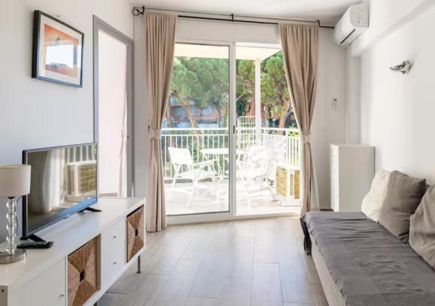 Apartamento Playa De Levante Y Port Aventura Salou Bagian luar foto